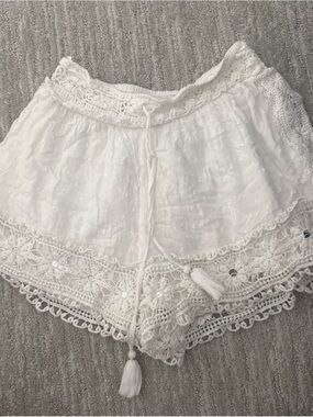 American Eagle Outfitters White Crochet Tassel High-Waist Shorts